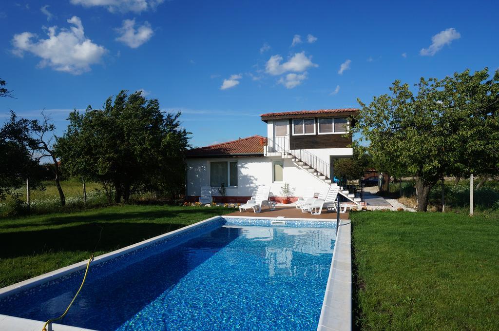 Вила Бела - Villa Bella - Near Kranevo And Albena Генерал-Кантарджиево Екстериор снимка